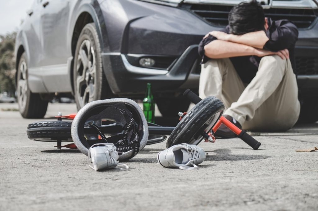 What are common injuries in a car accident